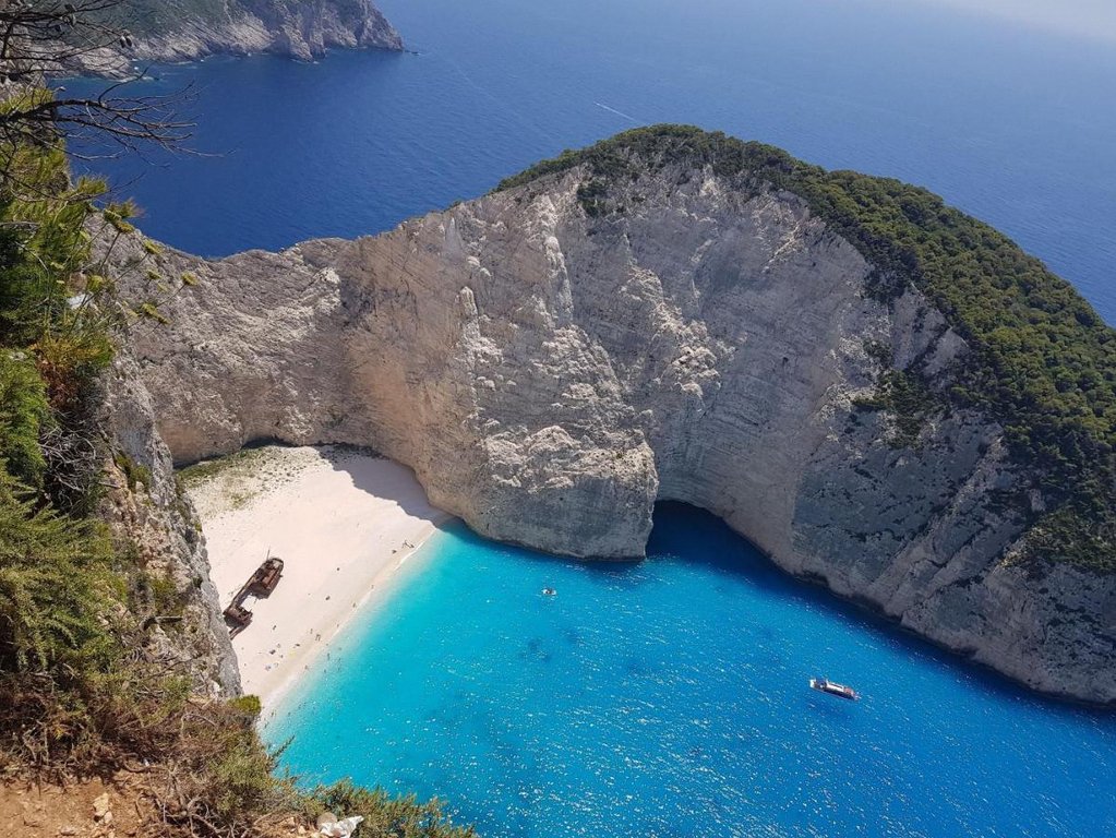 Domes Aulus Zante, Autograph Collection 2