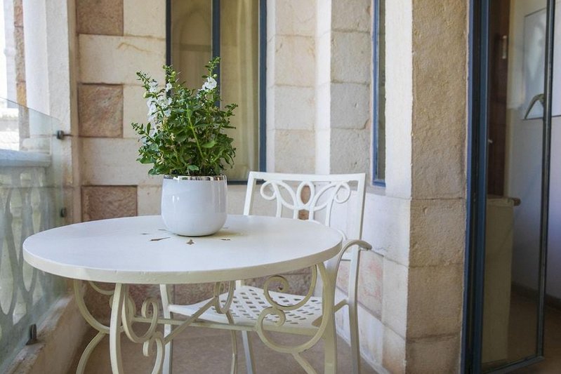 Villa Brown Moshava Jerusalem 1