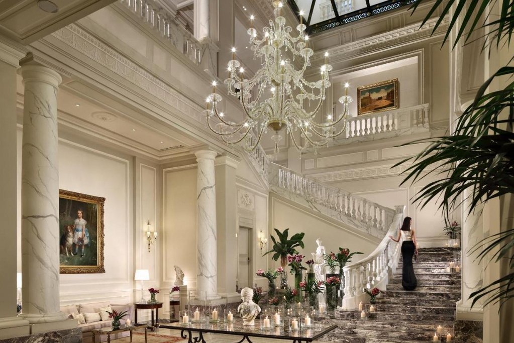 Palazzo Parigi Hotel Grand SPA