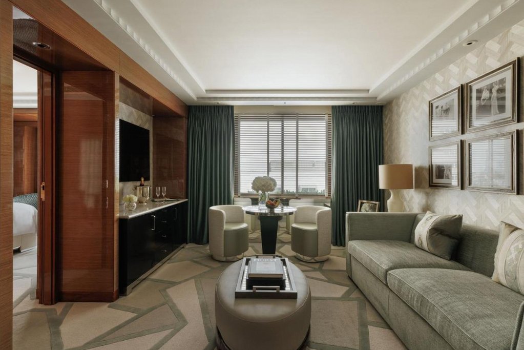 Four Seasons London at Park Lane 2