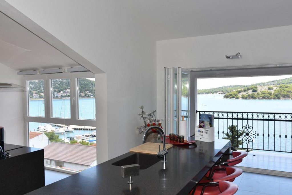 Villa Pina Appartment Chantos