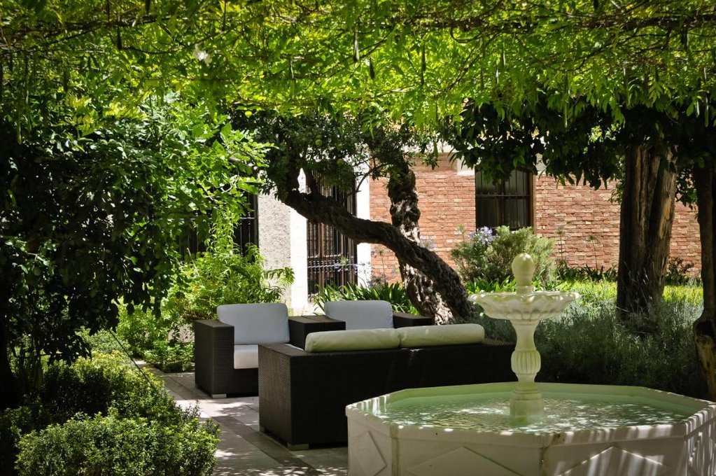 Hospes Palacio de Los Patos, a Member of Design Hotels 2