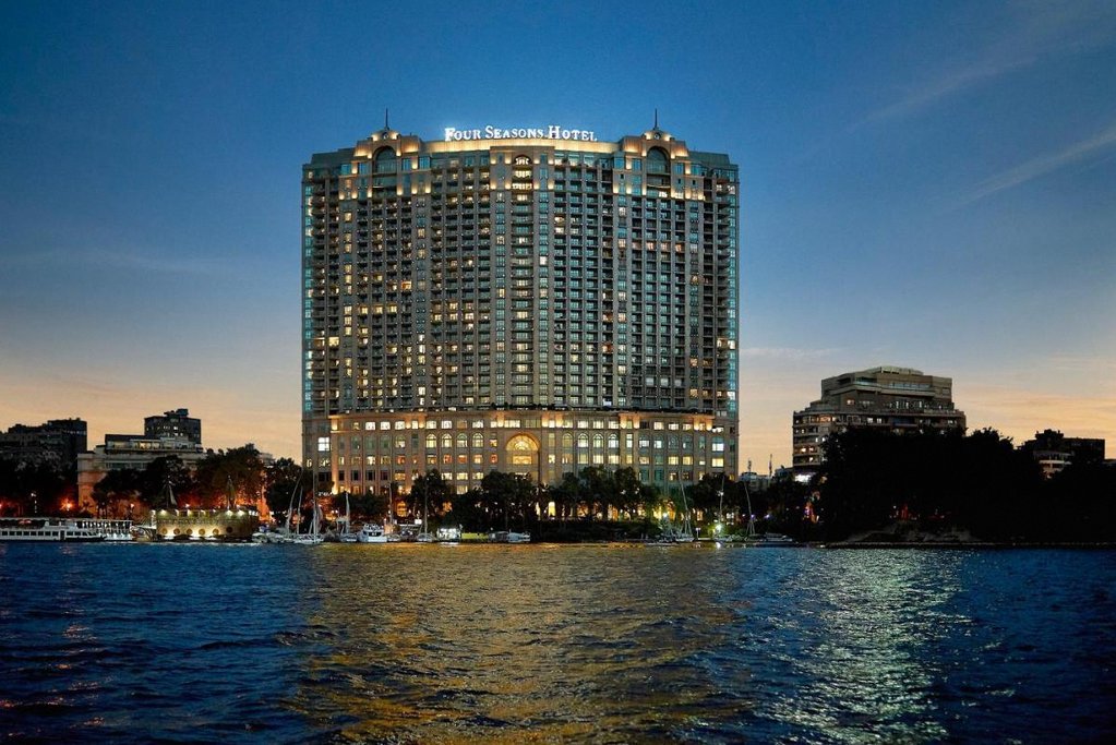 Four Seasons Hotel Cairo at Nile Plaza