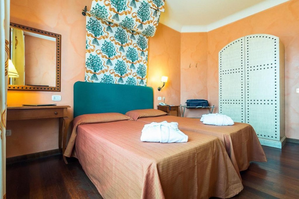 Hotel Vecchio Borgo 2
