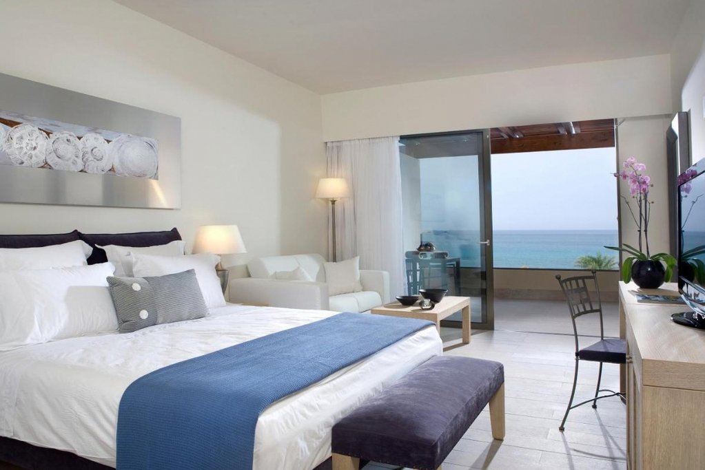 Aquagrand Artistic Luxury Beach Resort (Adults only) 2