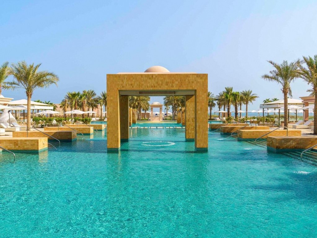 Rixos Marina Abu Dhabi