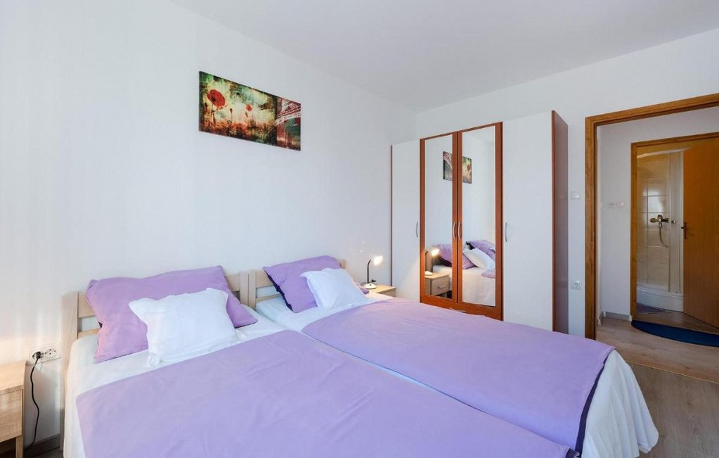 Stunning Apartment in Vodice with Wifi 1
