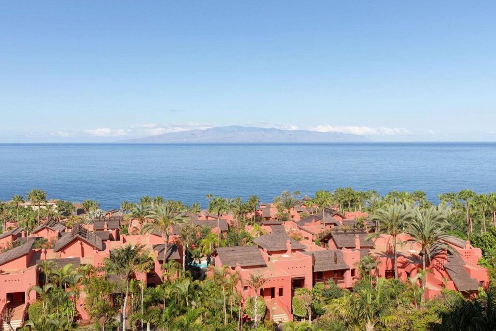 The Ritz-Carlton Tenerife, Abama 1