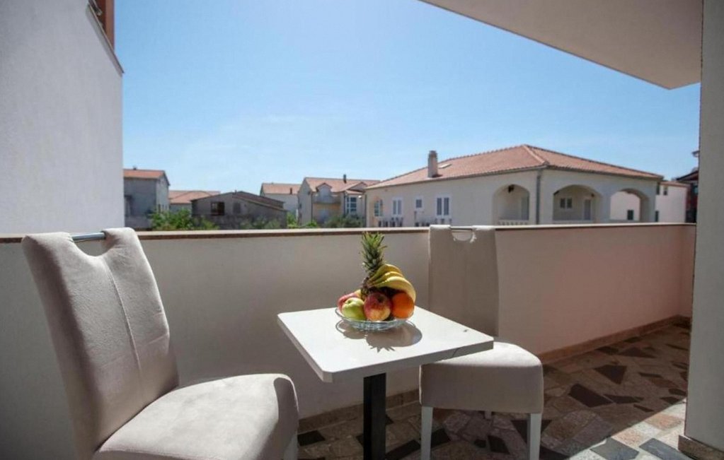 2 Bedroom Amazing Apartment in Vodice 2