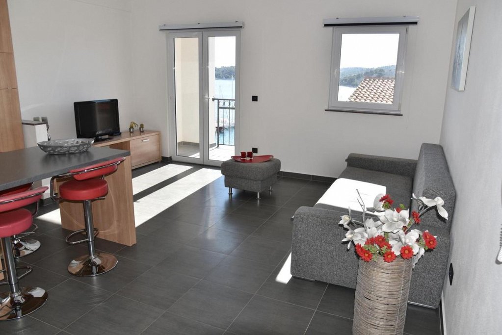 Villa Pina Apartment Nicos 2-4 Pers