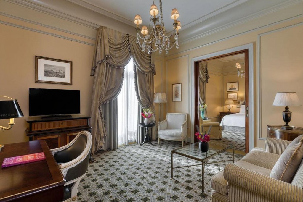 Hotel Grande Bretagne, a Luxury Collection Hotel, Athens 1