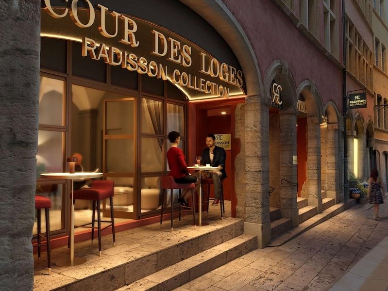 Cour Des Loges