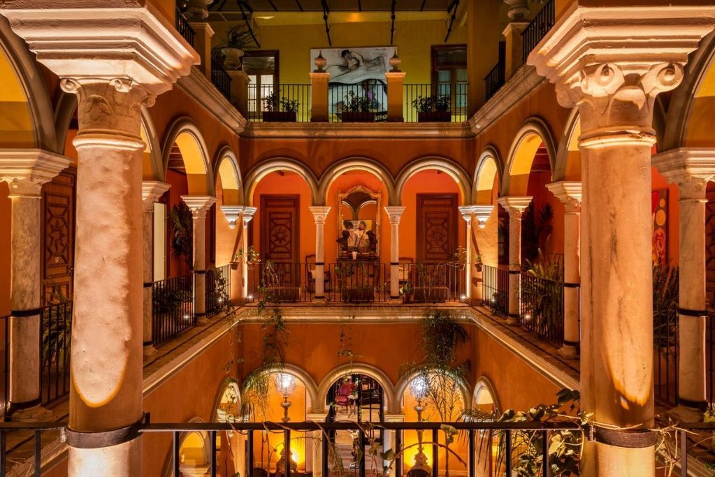 Hotel Casa Del Poeta