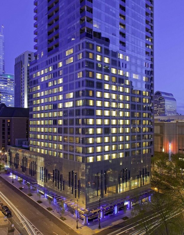 Hyatt at Olive 8