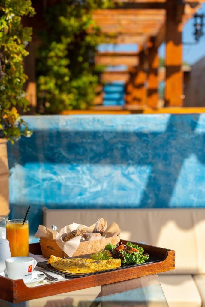 10gr Boutique Hotel & Wine Bar (Adults only) 2