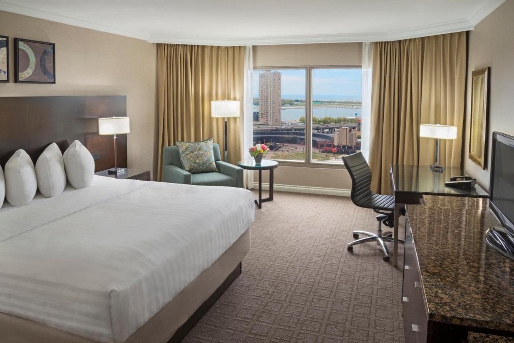 Intercontinental Toronto Centre 1