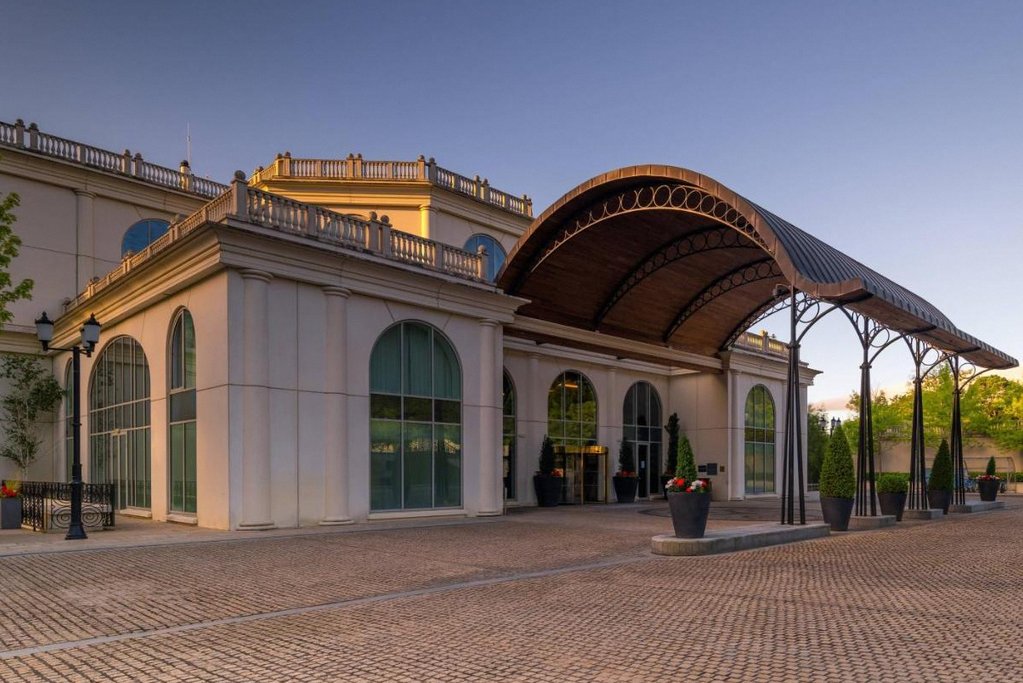 Powerscourt Hotel, Autograph Collection 1