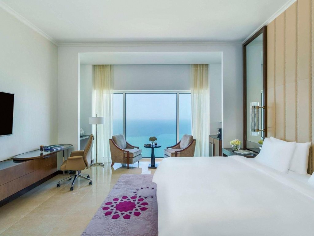 Rixos Marina Abu Dhabi 2