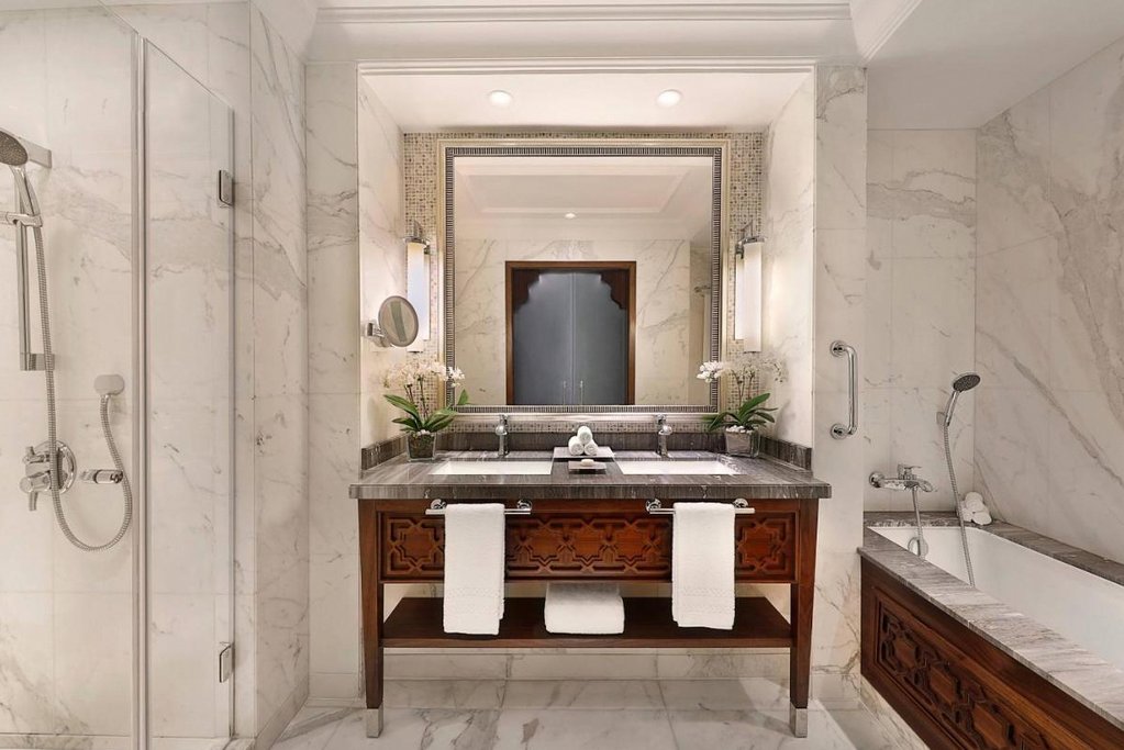 The Ritz-Carlton Dubai 1