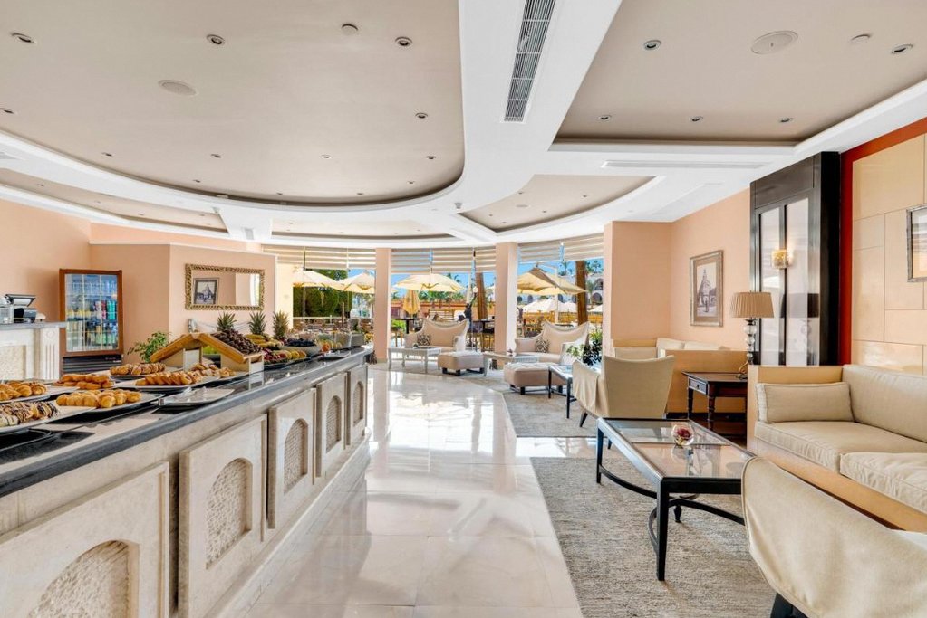 Royal Savoy Hotel & Villas (Adults only) 1