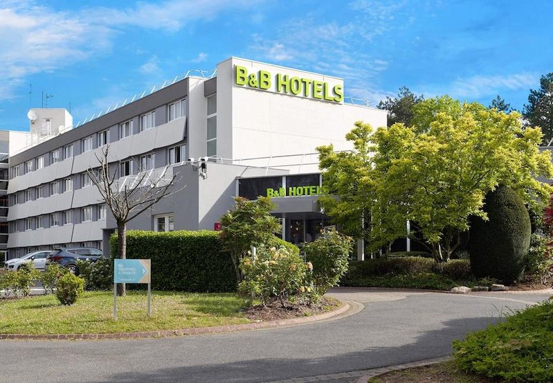 B&B Hotel Cergy Port