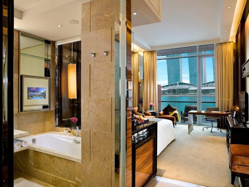 The Fullerton Bay Hotel Singapore 2