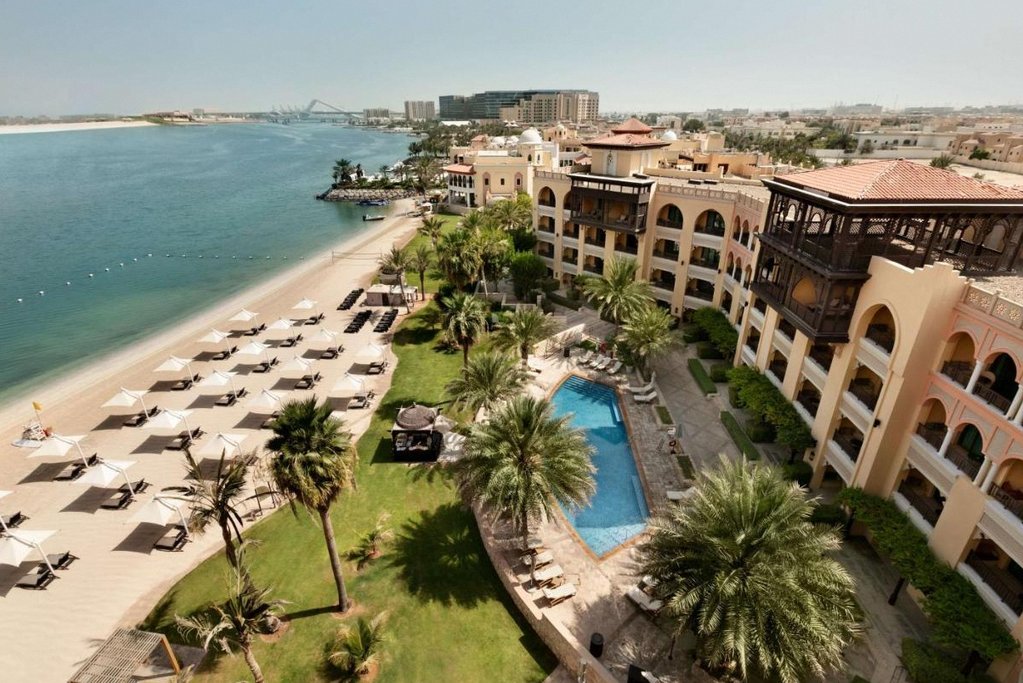 Shangri-La Qaryat Al Beri, Abu Dhabi 1
