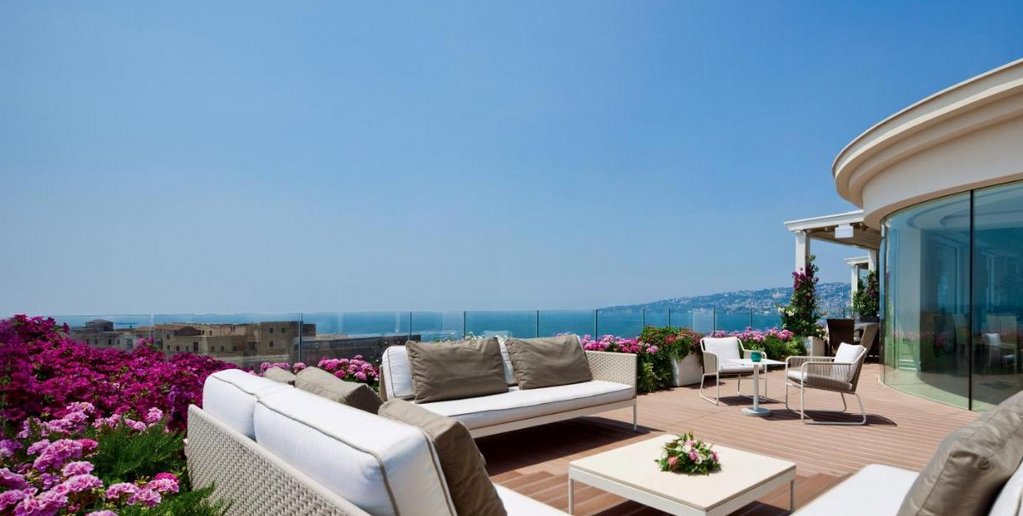 Grand Hotel Vesuvio 1
