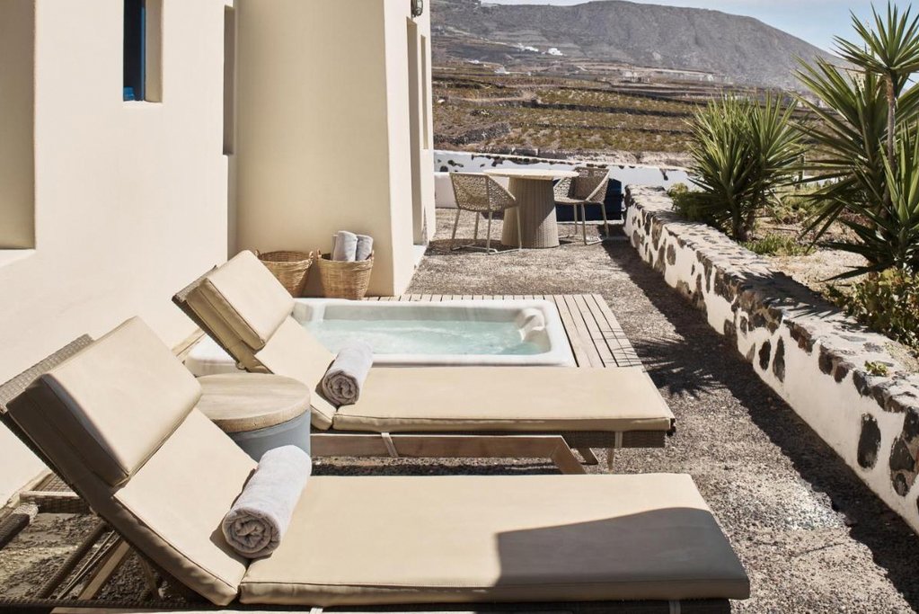Vedema, a Luxury Collection Resort, Santorini