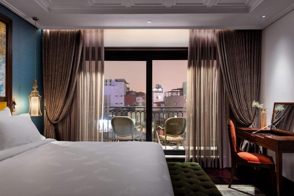 Peridot Grand Luxury Boutique Hotel 2