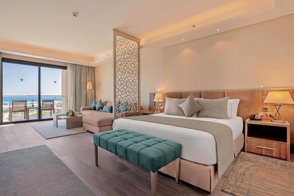 Rixos Premium Magawish Suites & Villas 2