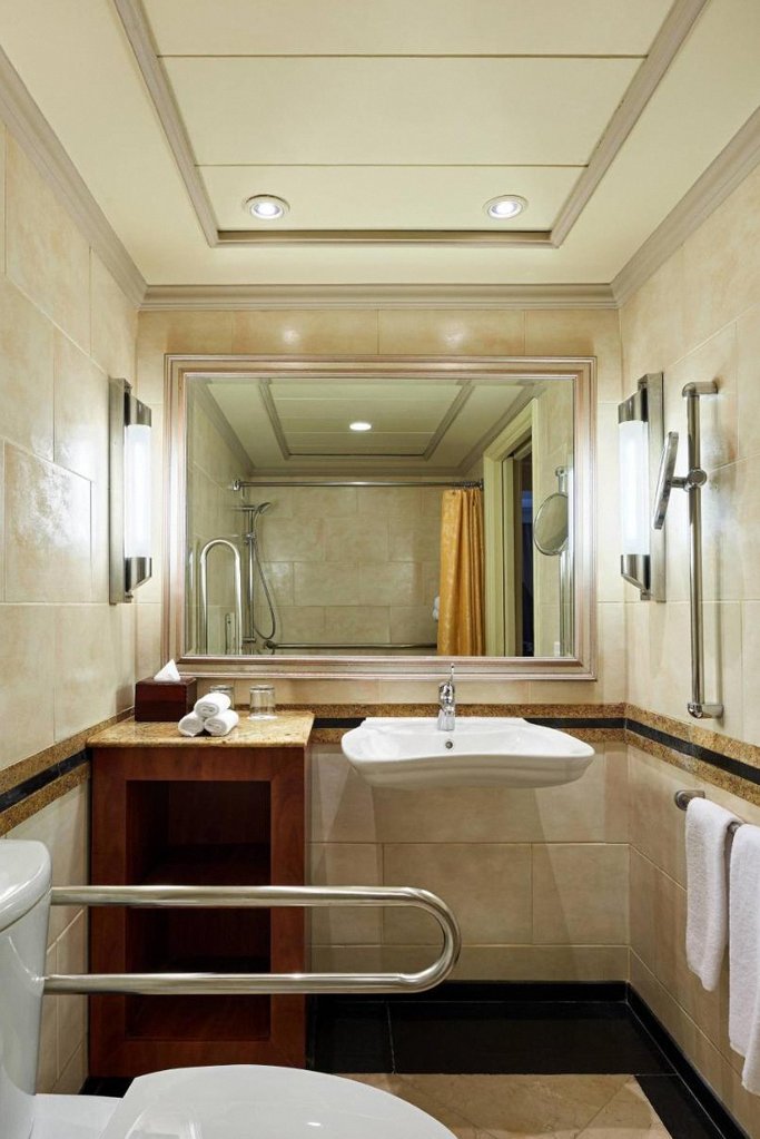 Cairo Marriott Hotel & Omar Khayyam Casino 2