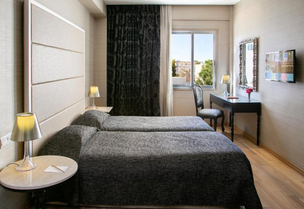 Cleopatra Hotel 2